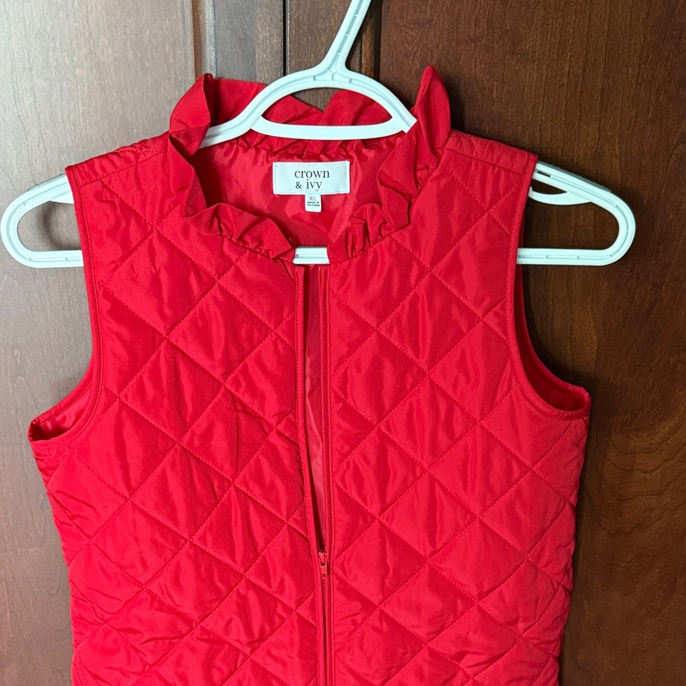 Crown & Ivy Vibrant Red Quilted Vest